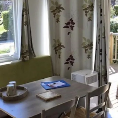 Mobil-home Confort Pour 4 Personnes Avec Terrasse - Api-1-52-115 Campsite